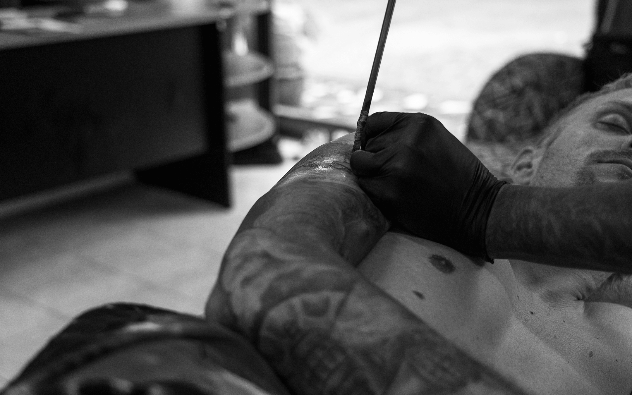 Editorial-Rebellare-Laramariasophie-SonyAlpha7iii-tattoo-artist